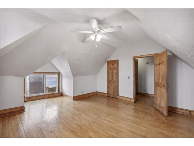 Photo - 2515 Lyndale Ave S