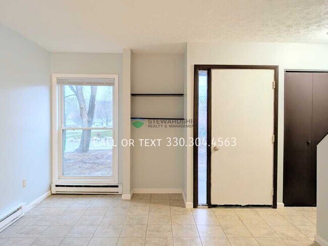 Photo - 311 Engadine Ct Unidad D8