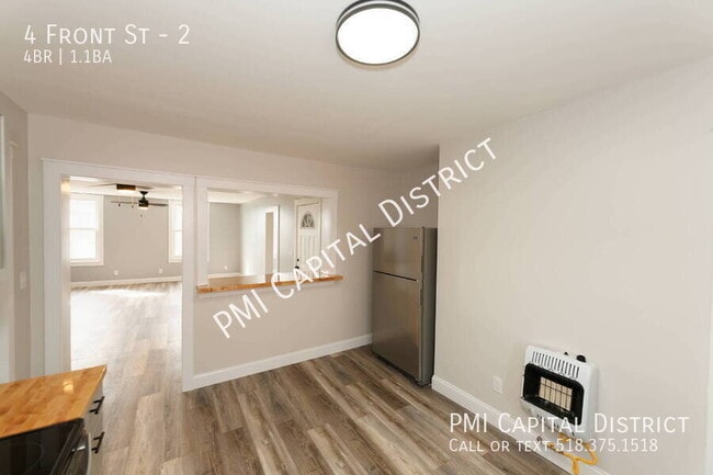 4 Front St Unit 2