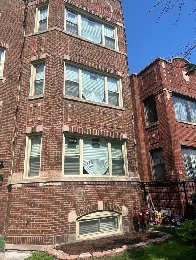 Photo - 7730 S Cornell Ave