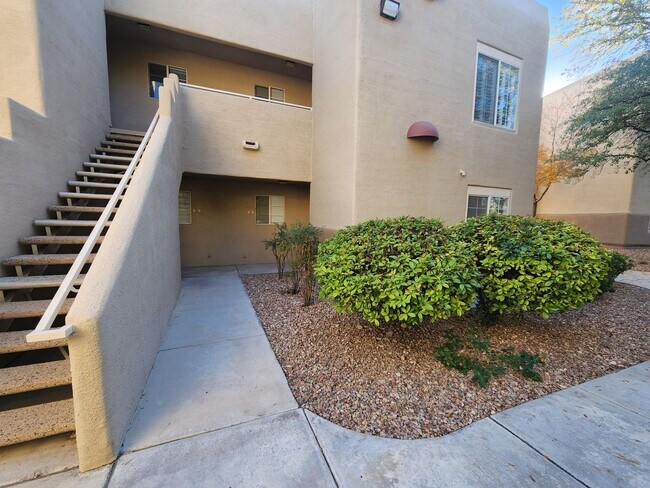 Photo - Beautiful 2 Bedroom, 2 Bath Condo in Summerlin