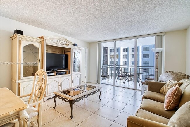Photo - 18051 Biscayne Blvd Unit 1702