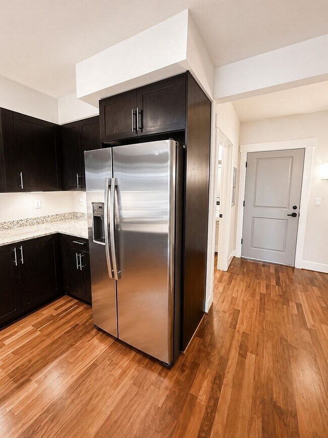 Photo - 1bd/1.5ba Seattle Condo Unit 515