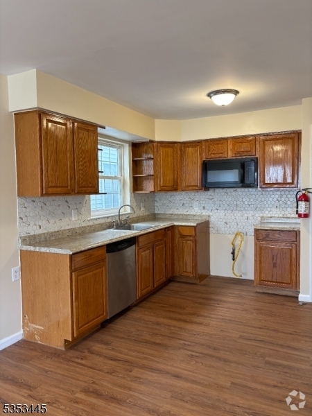 Building Photo - 1049 Lafayette St Unit 1 Rental