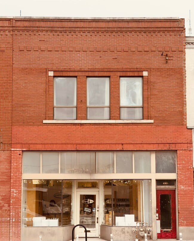 Building Photo - 416 S Campbell Ave