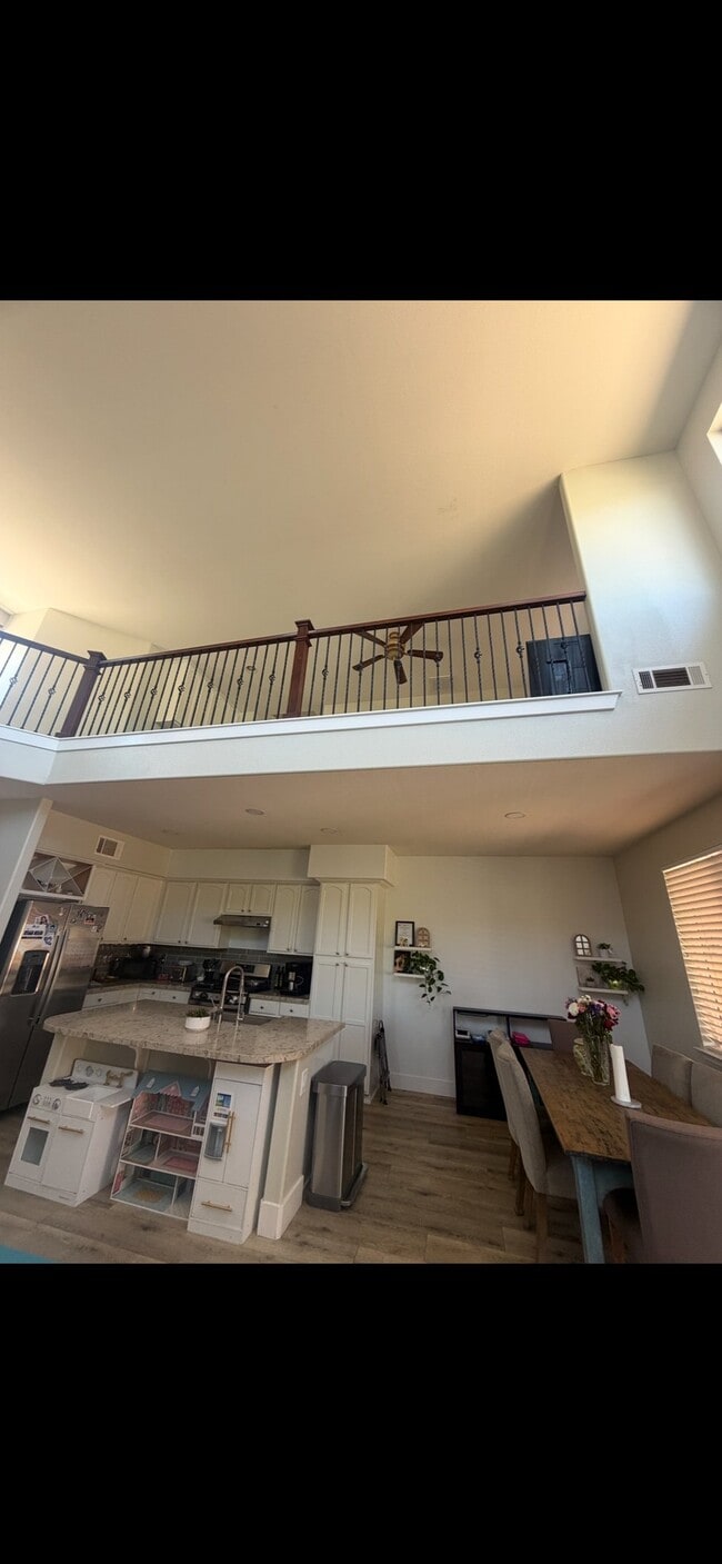 Photo - 729 Brandy Ct
