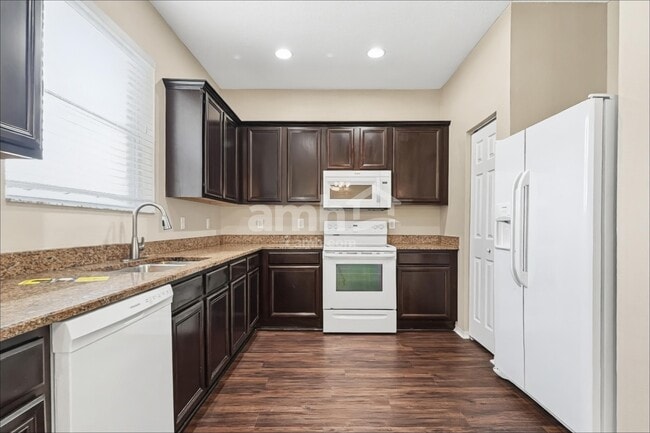 Photo - 18934 Randall Pl