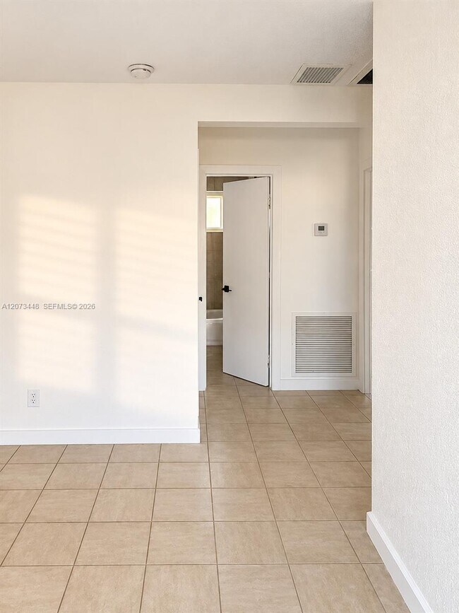 2274 SW 44th St Unidad 2276