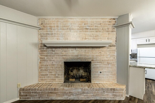 Photo - 7005 Geneva Ave