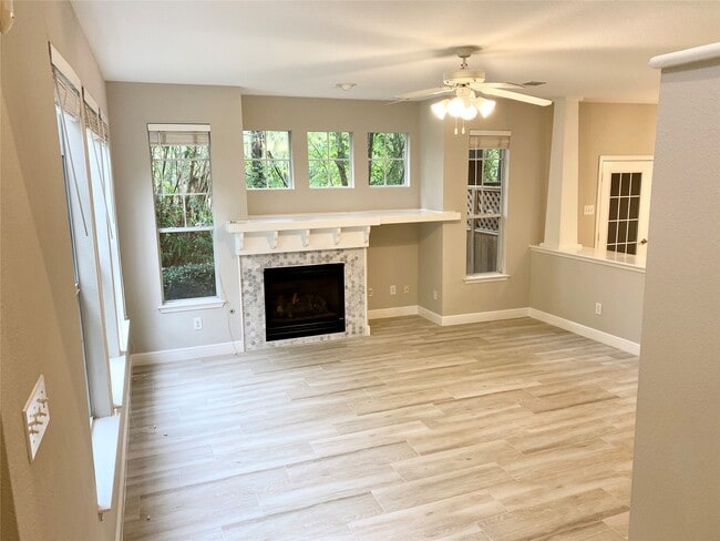 Photo - 66 Scarlet Woods Ct