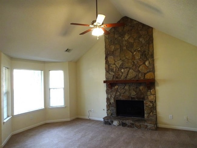 Photo - 241 Fairbrook Ln