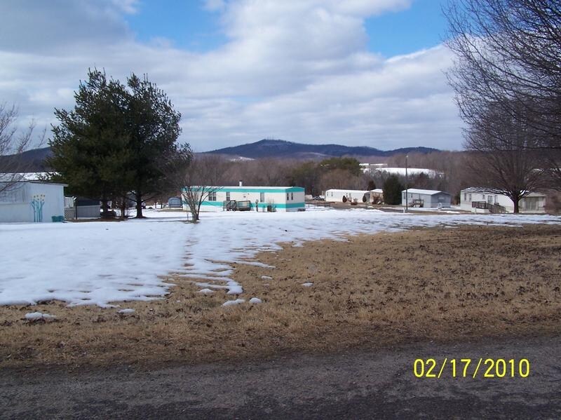 Photo - Deerfield Village Mobile Home Park