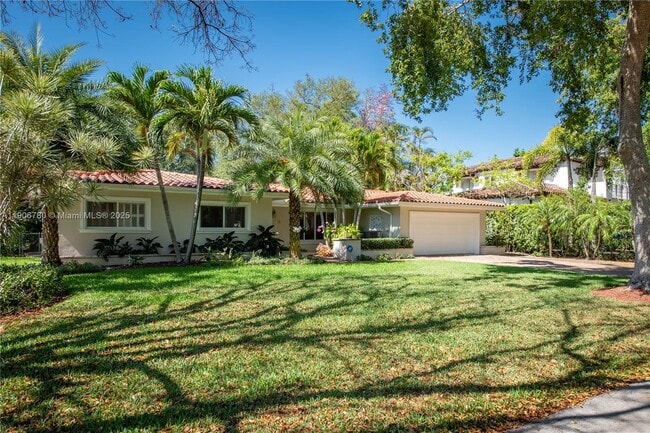 Photo - 928 Escobar Ave