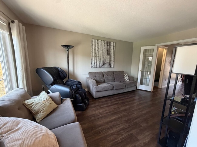 Photo - 35 Ponds Edge Ct Unit SI ID1530499P