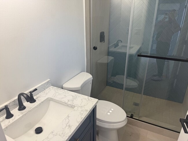 Photo - 2 Bedroom/ 1 Bathroom In Pasadena