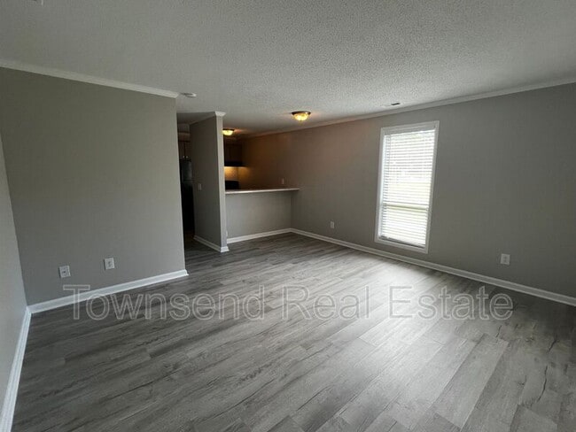 Photo - 5846-B Century Oaks Drive