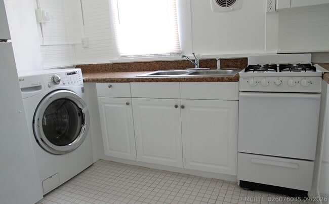 4605 GEORGIA B Unit B