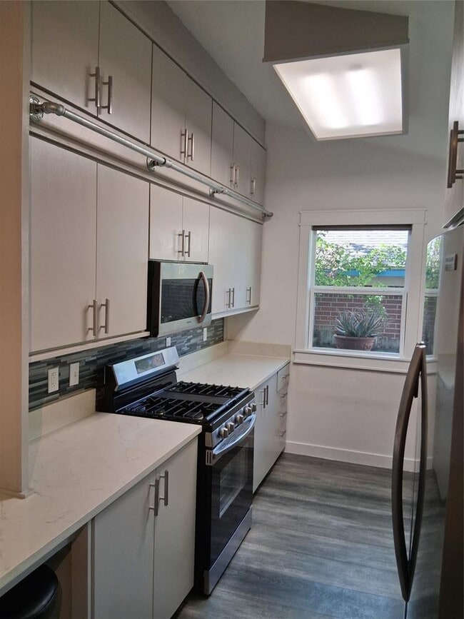 Photo - 8904 Linton Dr