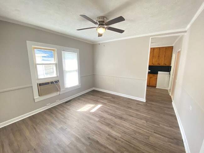 Photo - 2bd/1ba Renovated House near Downtown w/ Huge Fenced Backyard & 2 Carport