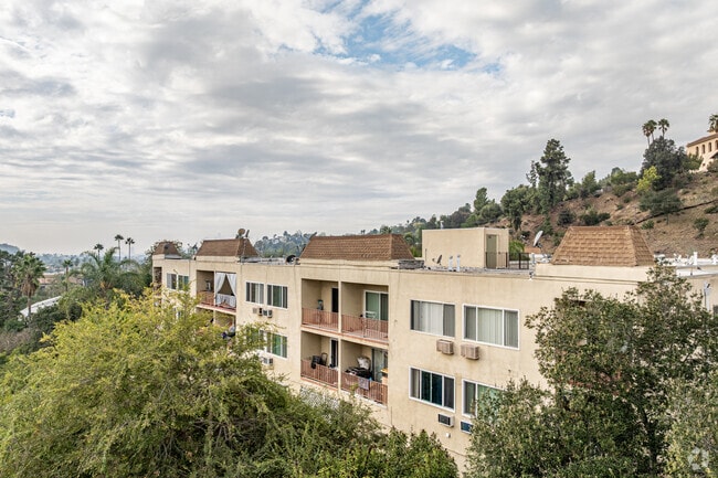 Alternate - Woodside Apartments