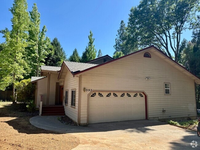 Building Photo - Downtown Nevada City Home Walking Distance...