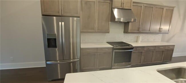 Photo - 306 Fair St SW