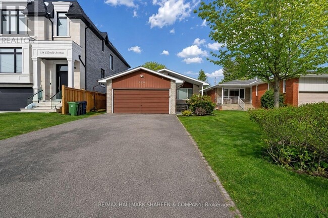 Photo - 386 Ellerslie Ave