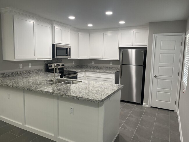 Photo - 109 Olive St