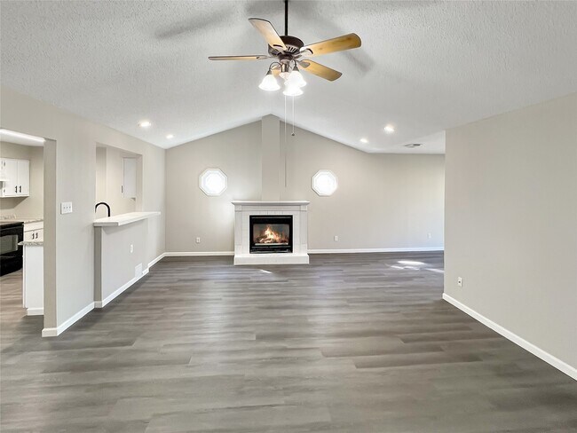 Photo - 15018 Cypress Green Dr