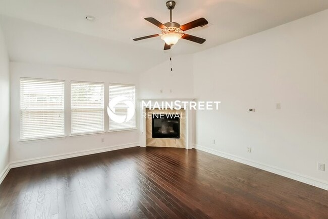 3 Bedroom Pet-Friendly Home in Denton, TX with Main Street Renewal