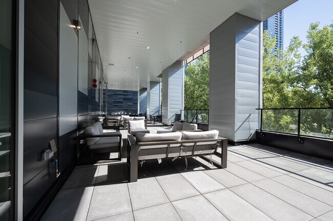 Photo - 1383 Av. Argyle Unit SI ID1261788P