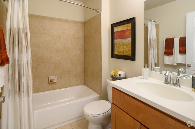 2BR, 2BA - 1095SF 2nd Bath