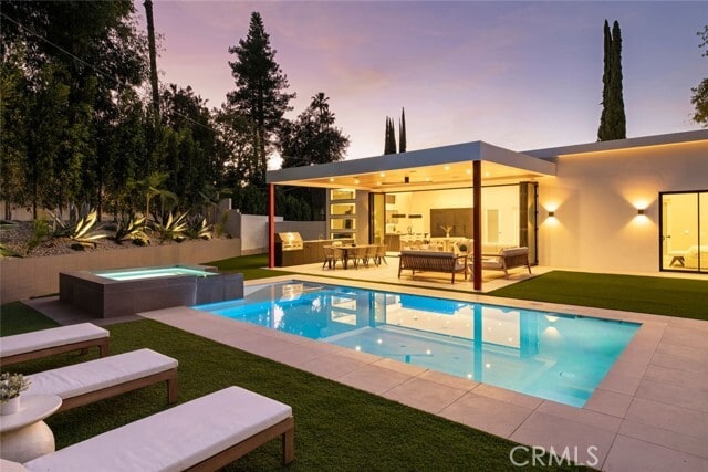 Photo - 22020 Alizondo Dr