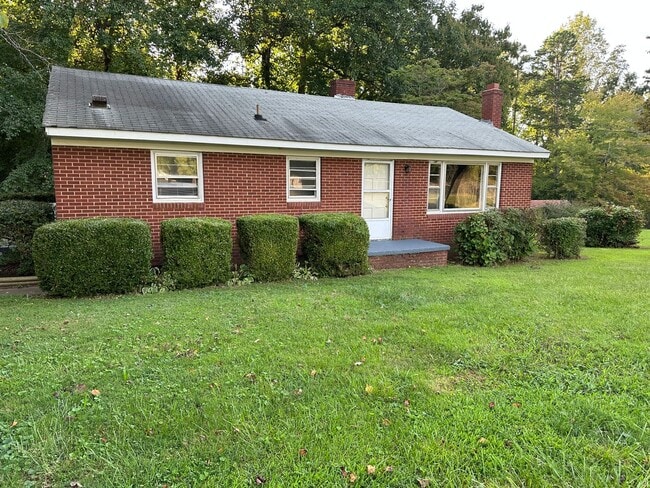 Building Photo - Mebane