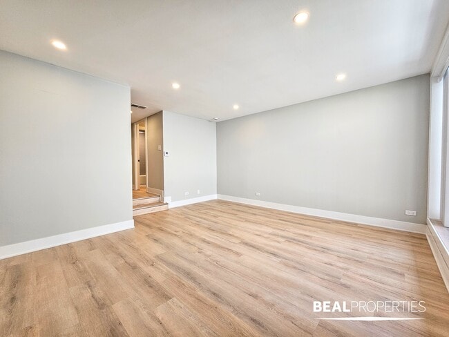 1220 N LaSalle