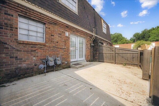 Chambliss Village Townhomes