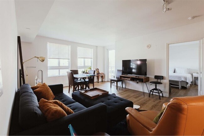 Photo - 7355 SW 89th St Unidad # 523N