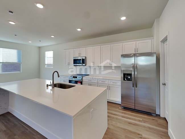 Photo - 8911 Dwarf Chin Ave