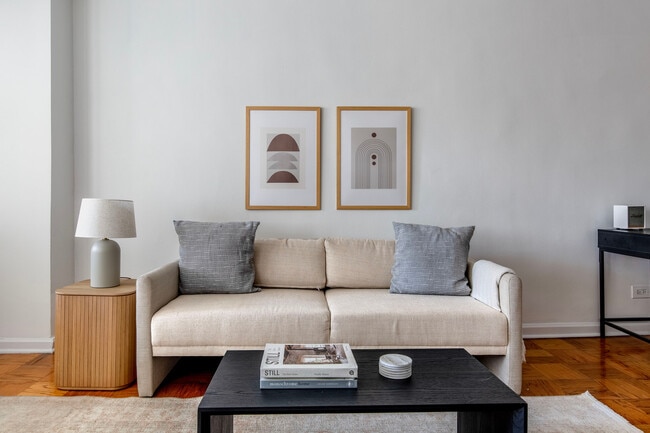 Photo - 315 East 86th St Unidad FL8-ID2218