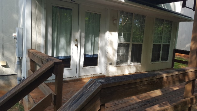 Photo - 64 Woodfield Pl