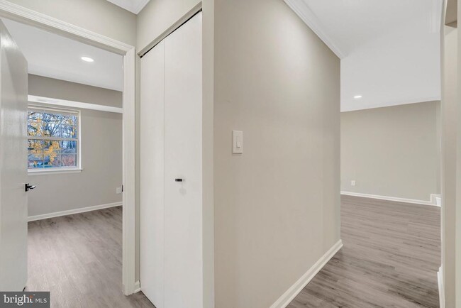 Photo - 5806 Cove Landing Rd Unit 304