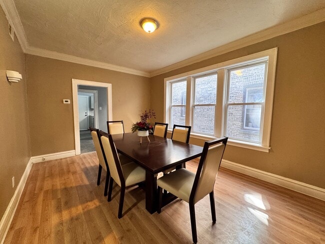 Photo - 8216 S Maryland Ave Unit Apt 2