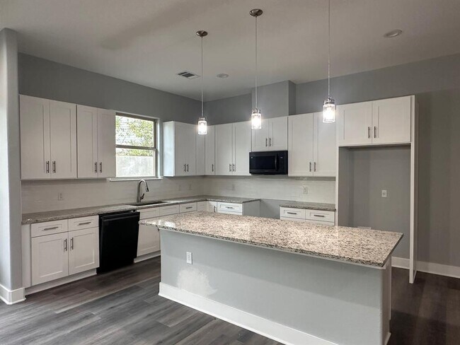 Photo - 142 Alele Dr