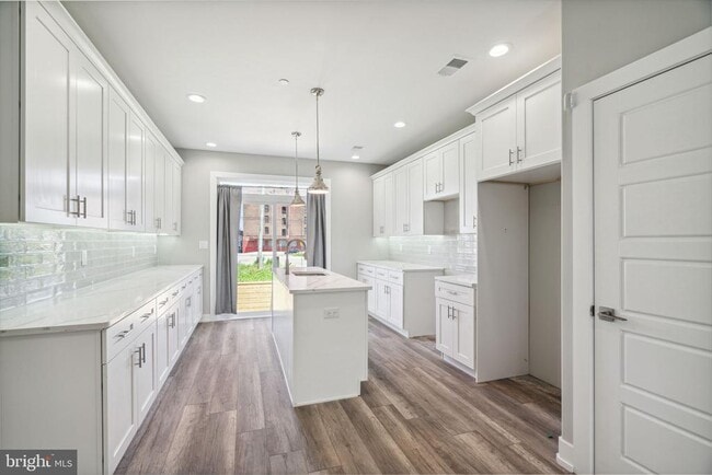 Photo - 2429 N 3rd St