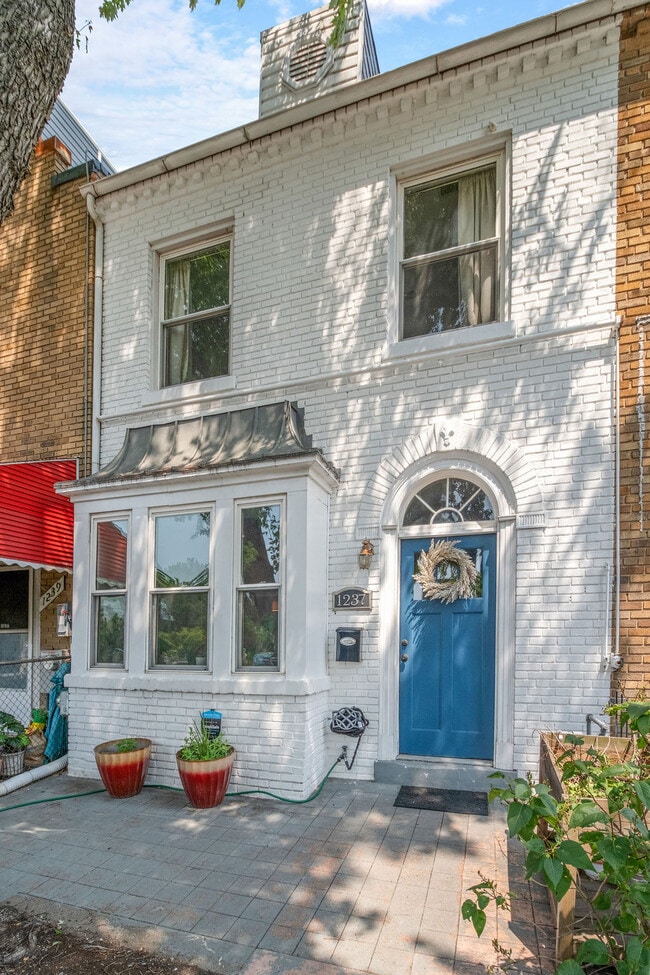 Photo - 1237 17th St NE Townhome