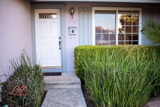2135 Hikido Dr