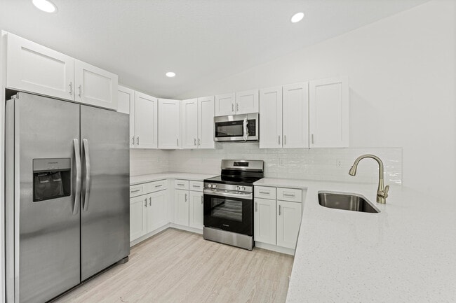Photo - 7401 Donlon Rd House