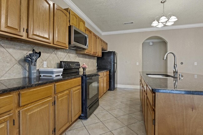 Photo - 7559 Glen Mont Dr