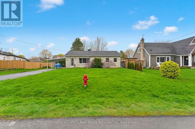 Photo - 65 Cumming Ct