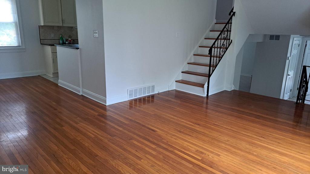 Photo - 1325 Osbourne Ave